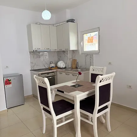 Azalea Apartments Sarande Exterior photo