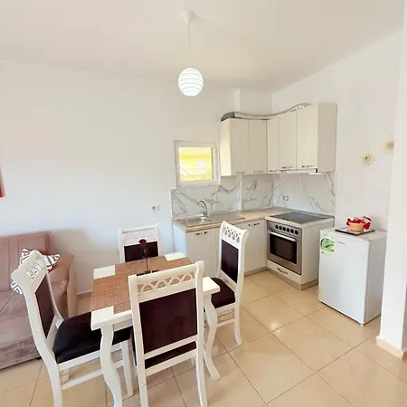 Azalea Apartments Sarande Exterior photo